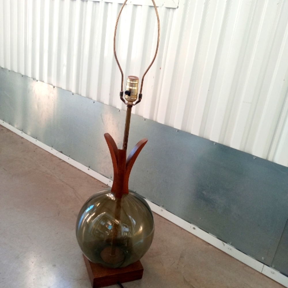 Mid-century Modern Vtg Glass Pineapple Table Lamp